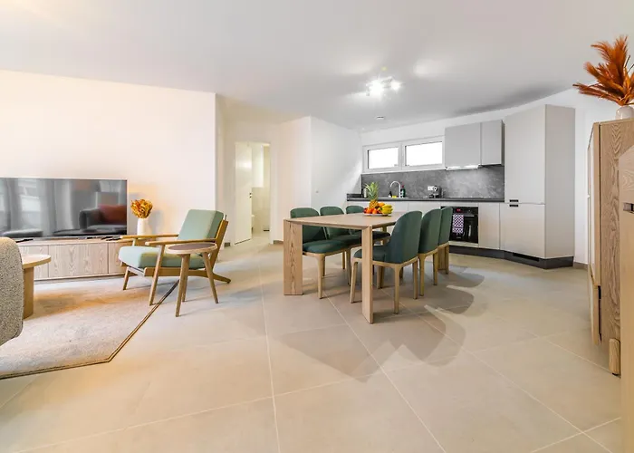 Halternative Rose * Luxemburgo